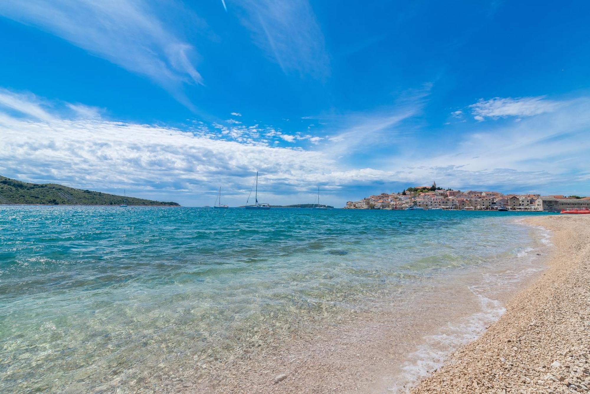 Beachfront Apartments Villa Sisa Primošten Eksteriør billede